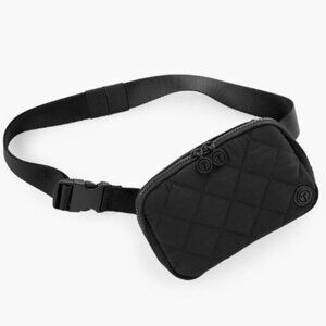 NWT T By Talbots Quilted Nylon Belt Bag BLACK NEW $89